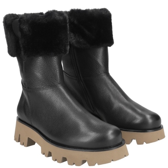 New!‎ Paul Green Paris Fluff Boot Lug Sole Black Leather US 6.5 $500 - Picture 1 of 10